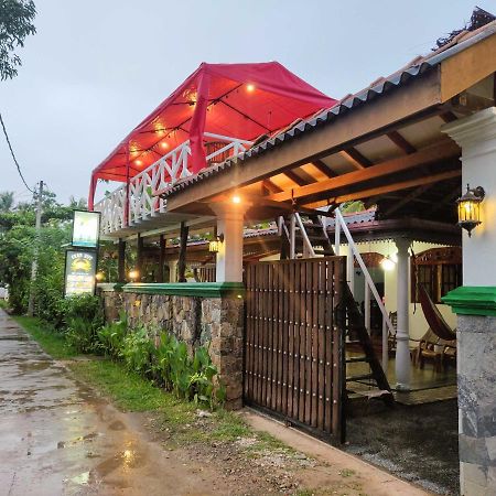 Shantha Surf Villa Weligama Kültér fotó